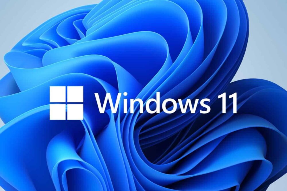 Windows 11 interface, redesigned taskbar and Start menu